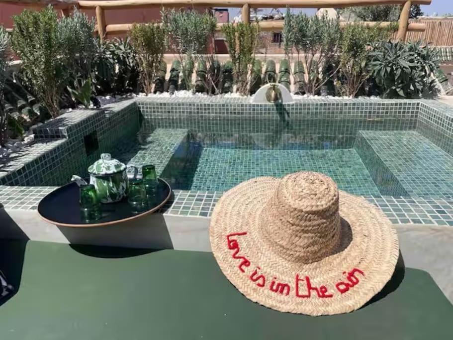 Riad Ptit Kech, Bassin Terrasse - Petits Dejeuners 마라케시 외부 사진